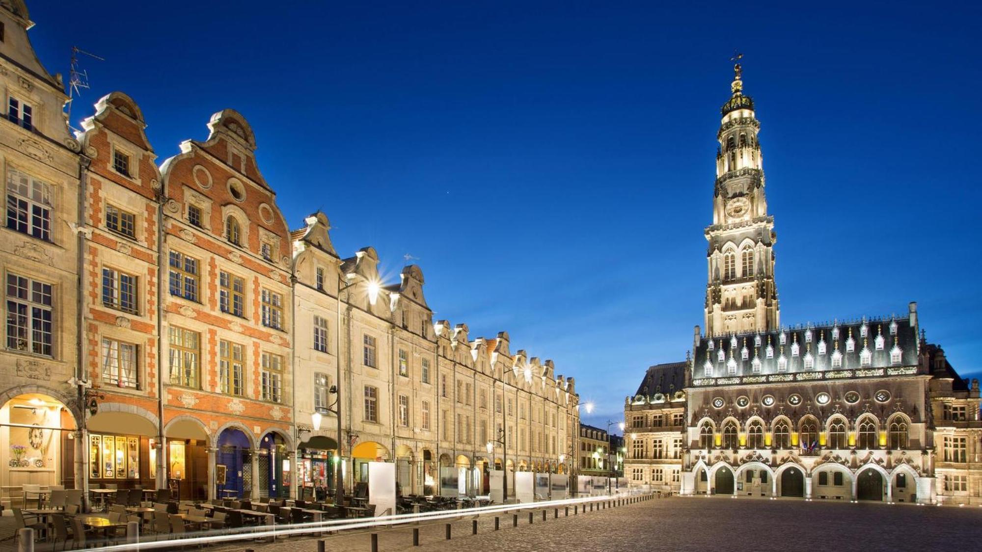 Le Heros - Central - Familial - Spacieux - Parking Public Proche อาร์ราส ภายนอก รูปภาพ